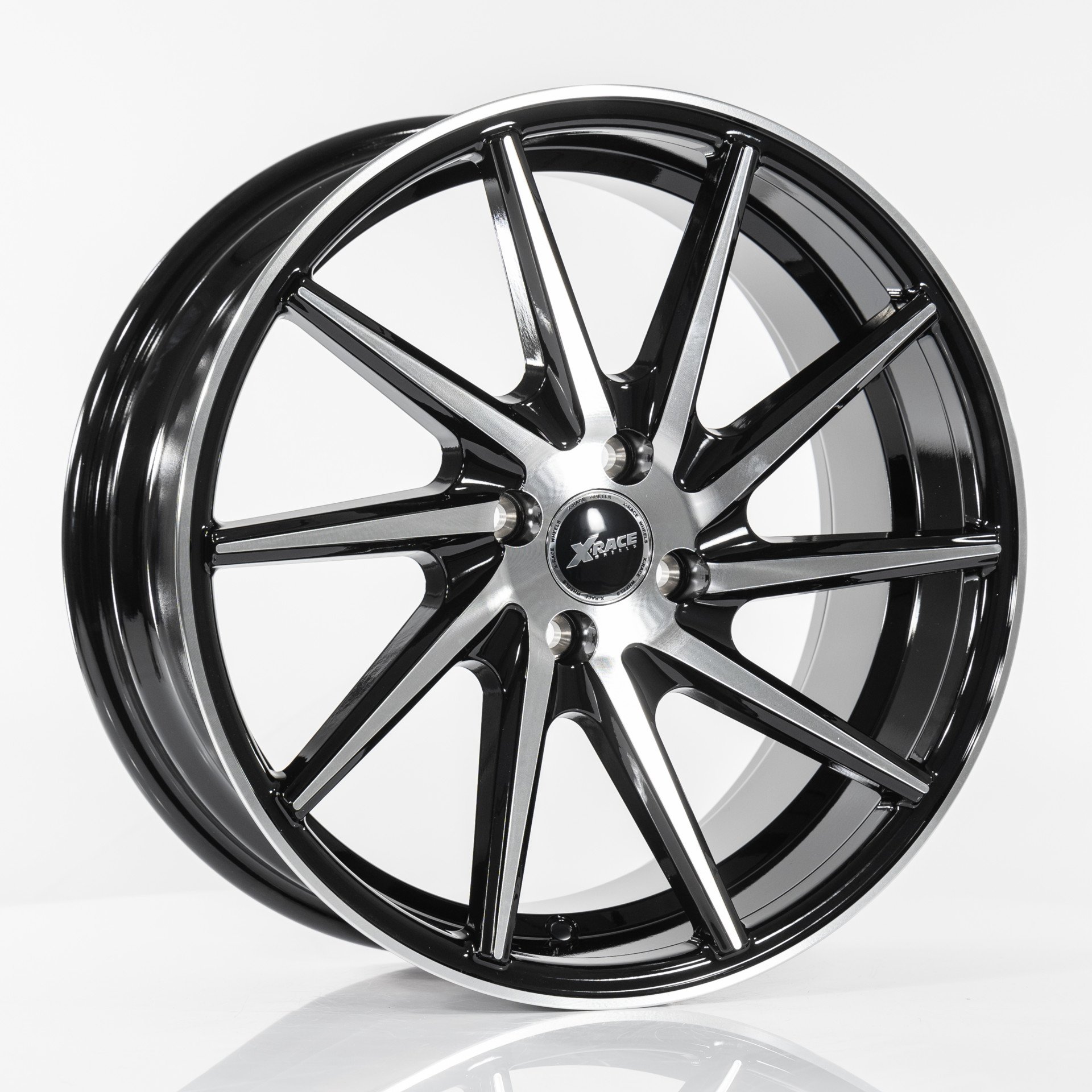 X-Race H-03(L) bkf 7x15/4x100 D54.1 ET30  