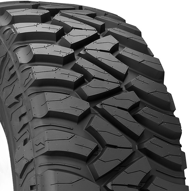 Kumho ROAD VENTURE MT71 315/70 R17 121/118Q  