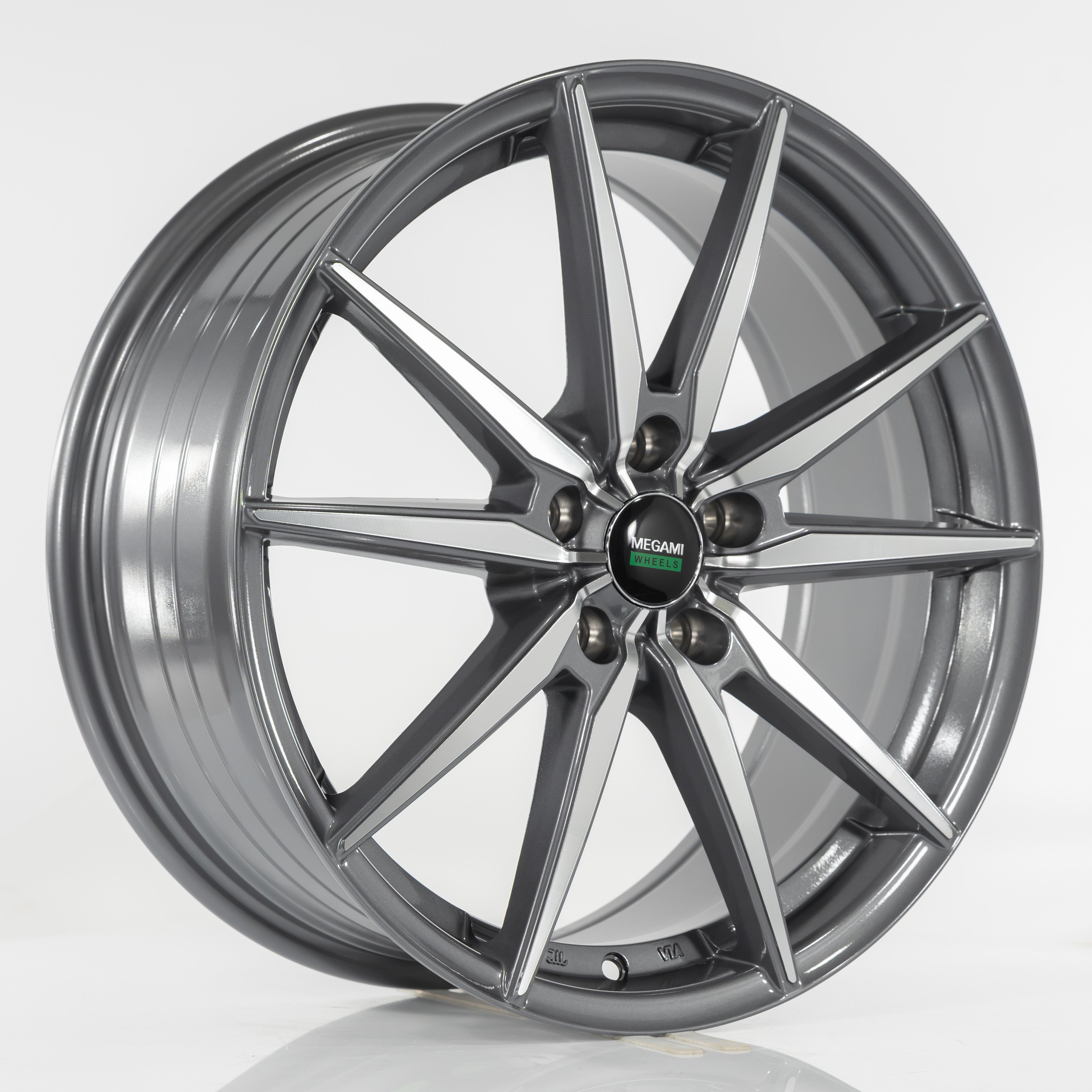Megami MGM-40 gmf 6.5x16/5x108 D65.1 ET40  